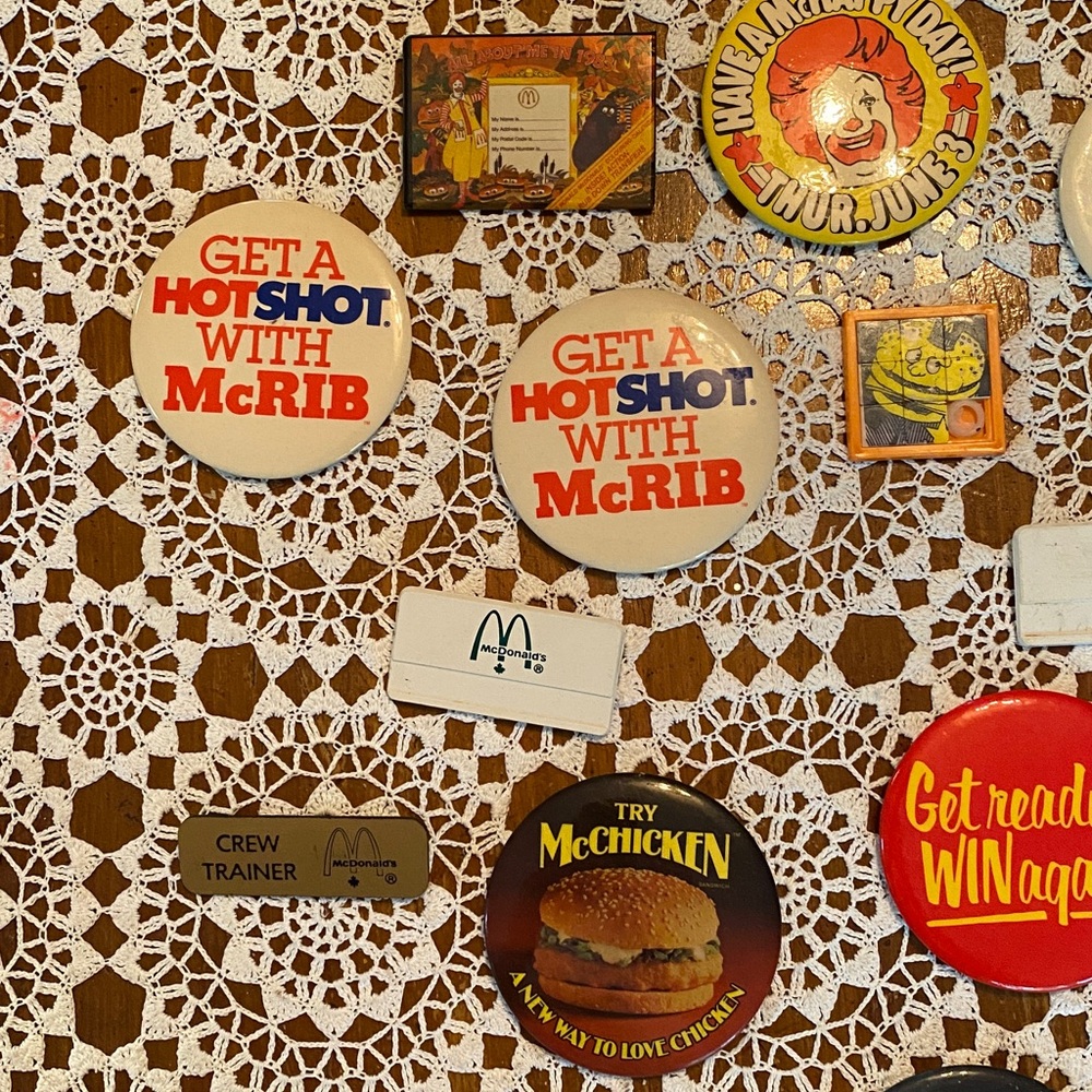 McDonalds Colorful Button Collection - Picture 2 of 6